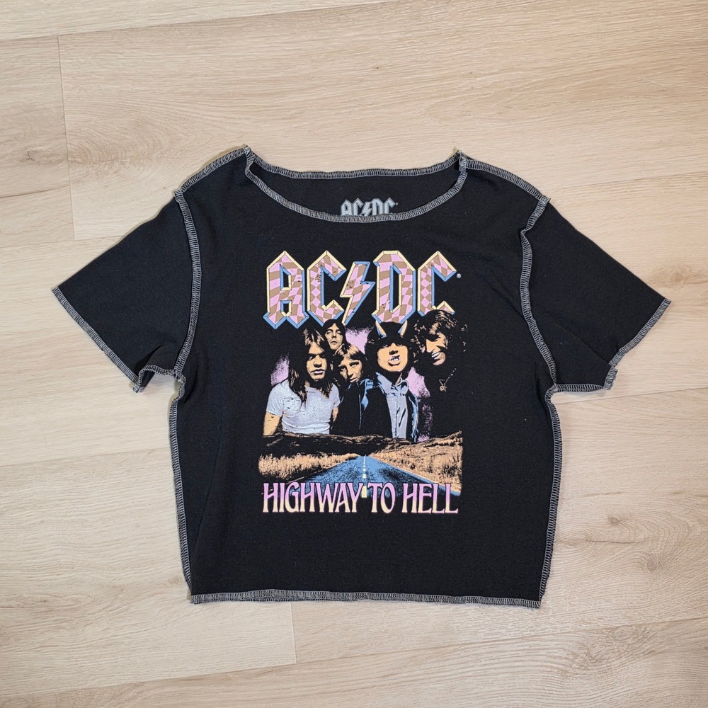 AC/DC Black Graphic Crop Top Highway To Hell Band Tee Y2k Streetwear Medium